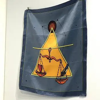 Ann&eacute;e small silk scarf