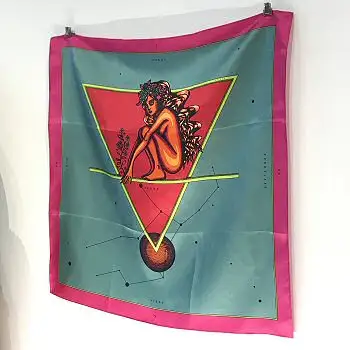 Annee carre de soie Zodiac Vierge Bandana 55cm