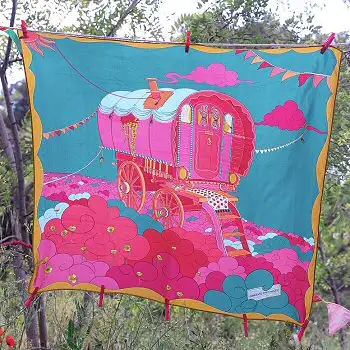 Annee carre de soie 110cm Adresse Inconnue La Roulotte rose turquoise