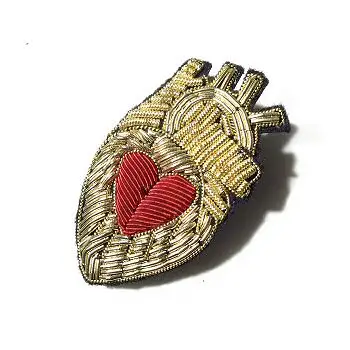 Bali Temples broche Coeur Organique