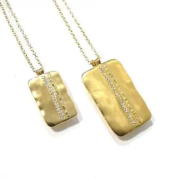 Louise Hendricks collier Elvis gold strass