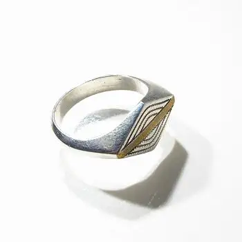 Ombre Claire bague chevaliere Losange Deux argent bronze