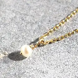Stalactite Or 18k collier Mini perle de nacre or jaune