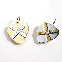 Y Paris charm medaille Blason Harnais
